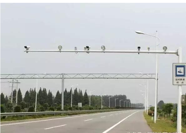 如何选择合适的监控立杆 如何选择合适的监控立杆